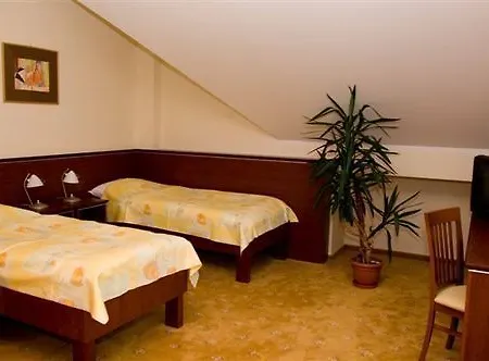 Skalite 3*